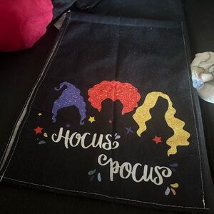 Hocus Pocus Table Runner
